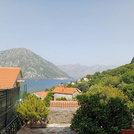 Guest House Maza Kotor Luaran gambar