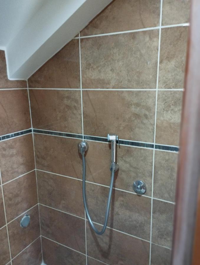 Guest House Maza Kotor Luaran gambar