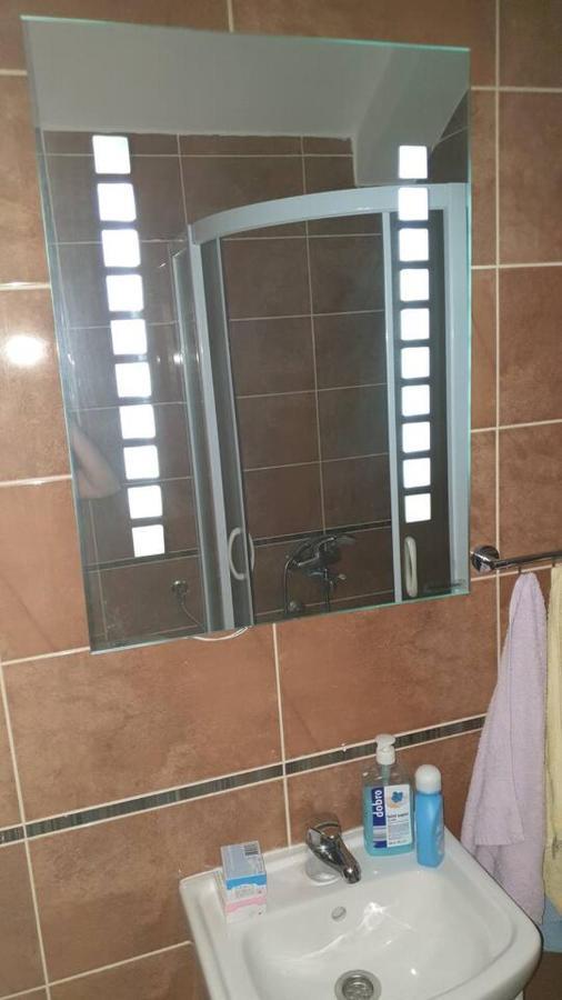 Guest House Maza Kotor Luaran gambar